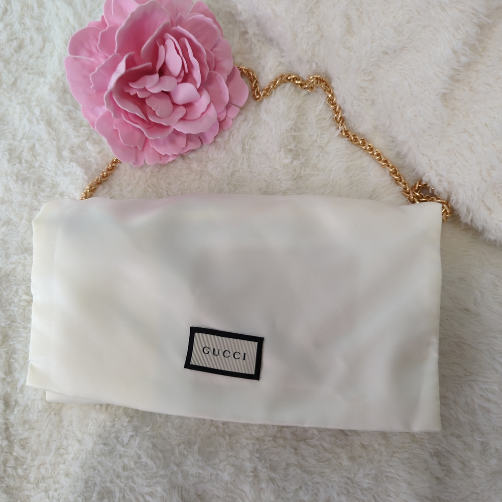 Gucci  Authentic Impreme Black Monogram Wallet With Gold Chain And Dust Bag - Picture 11 of 12